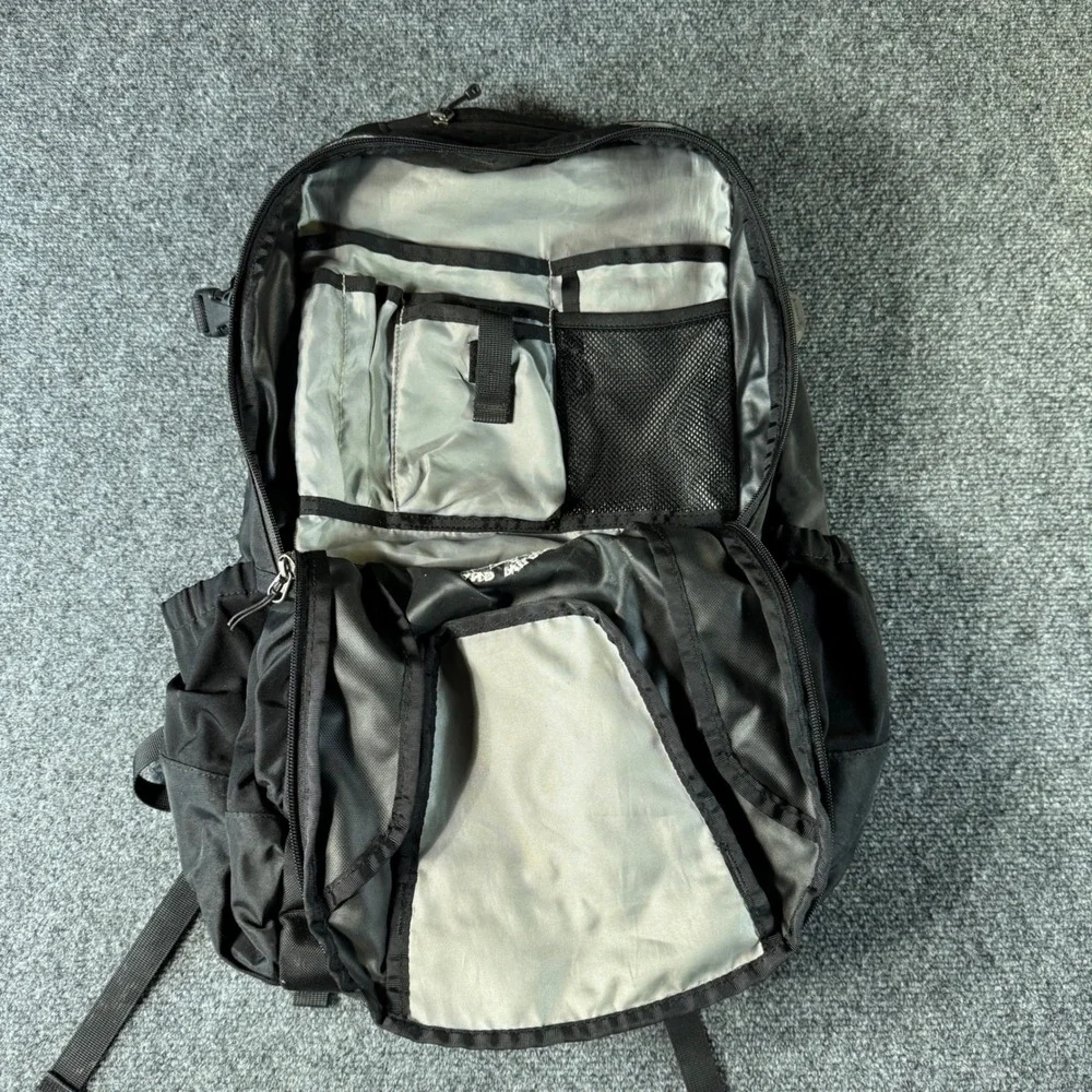 Patagonia Refugio 28L Backpack Black National Fish and Wildlife Foundation 47911